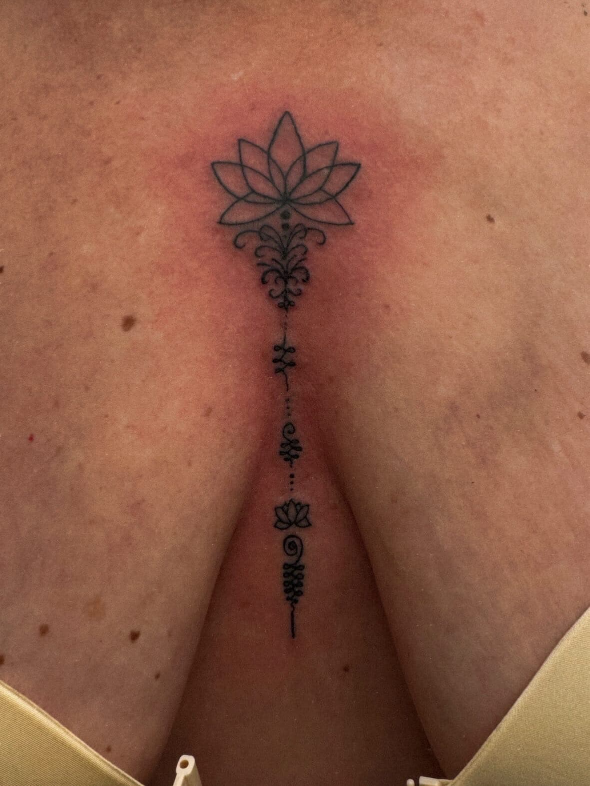 Tattoo — Lijnwerk