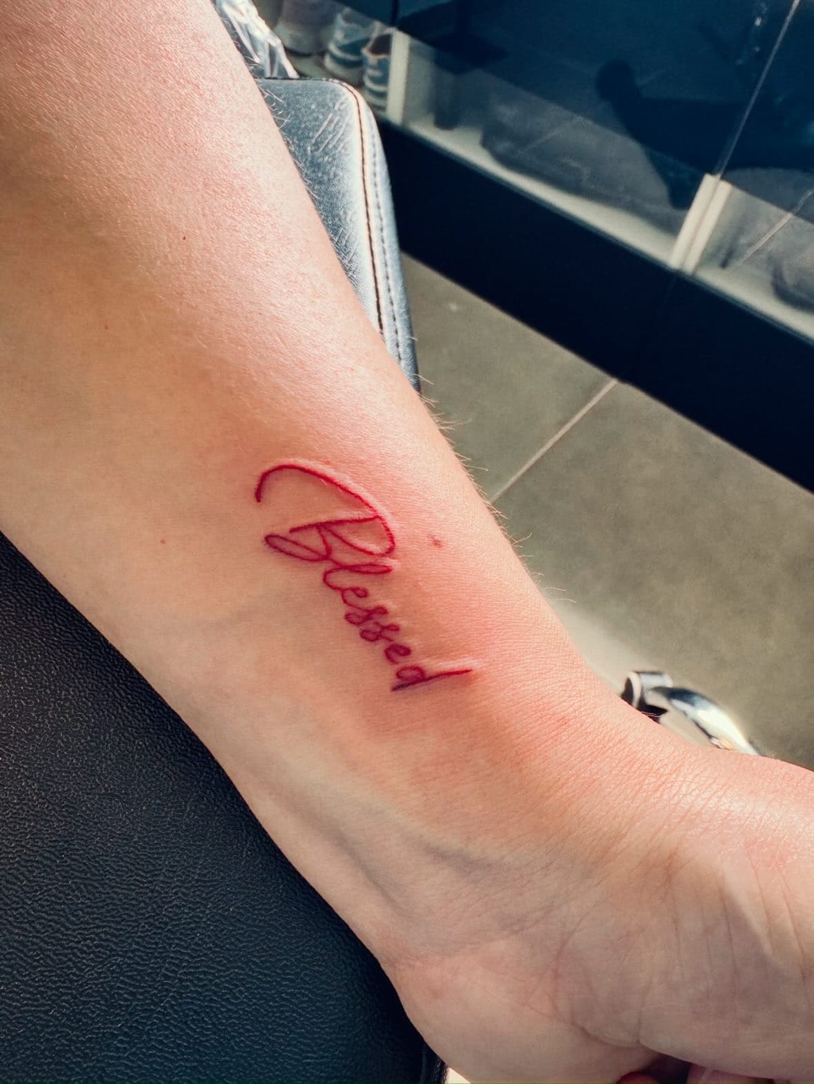 Tattoo — Belettering